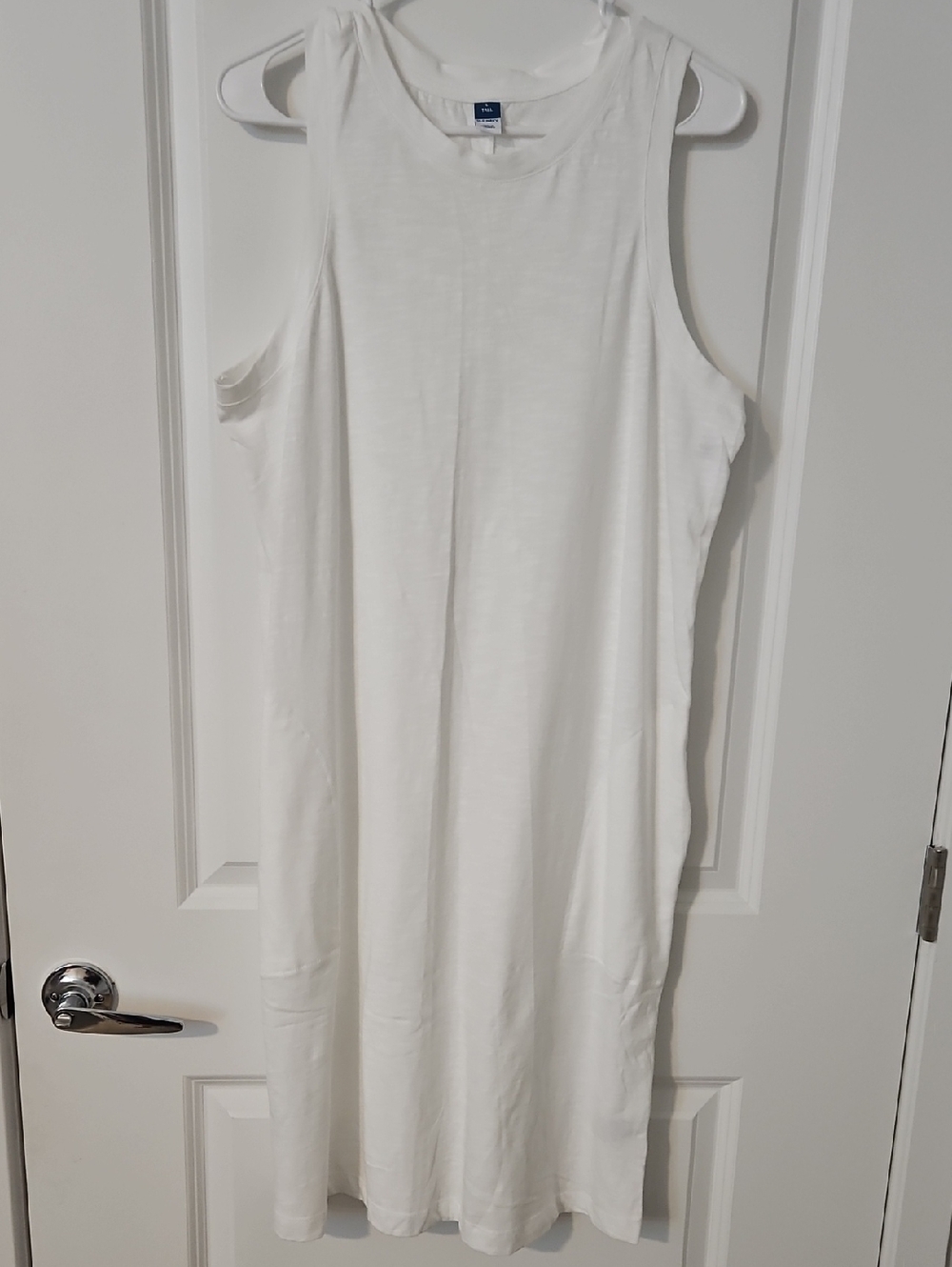 Old Navy White Sleeveless Midi Dress